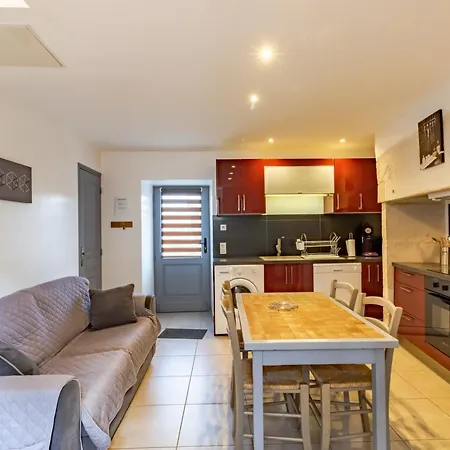 La Boutique 2 A 4 Personnes Сasa de vacaciones Lacave (Lot)